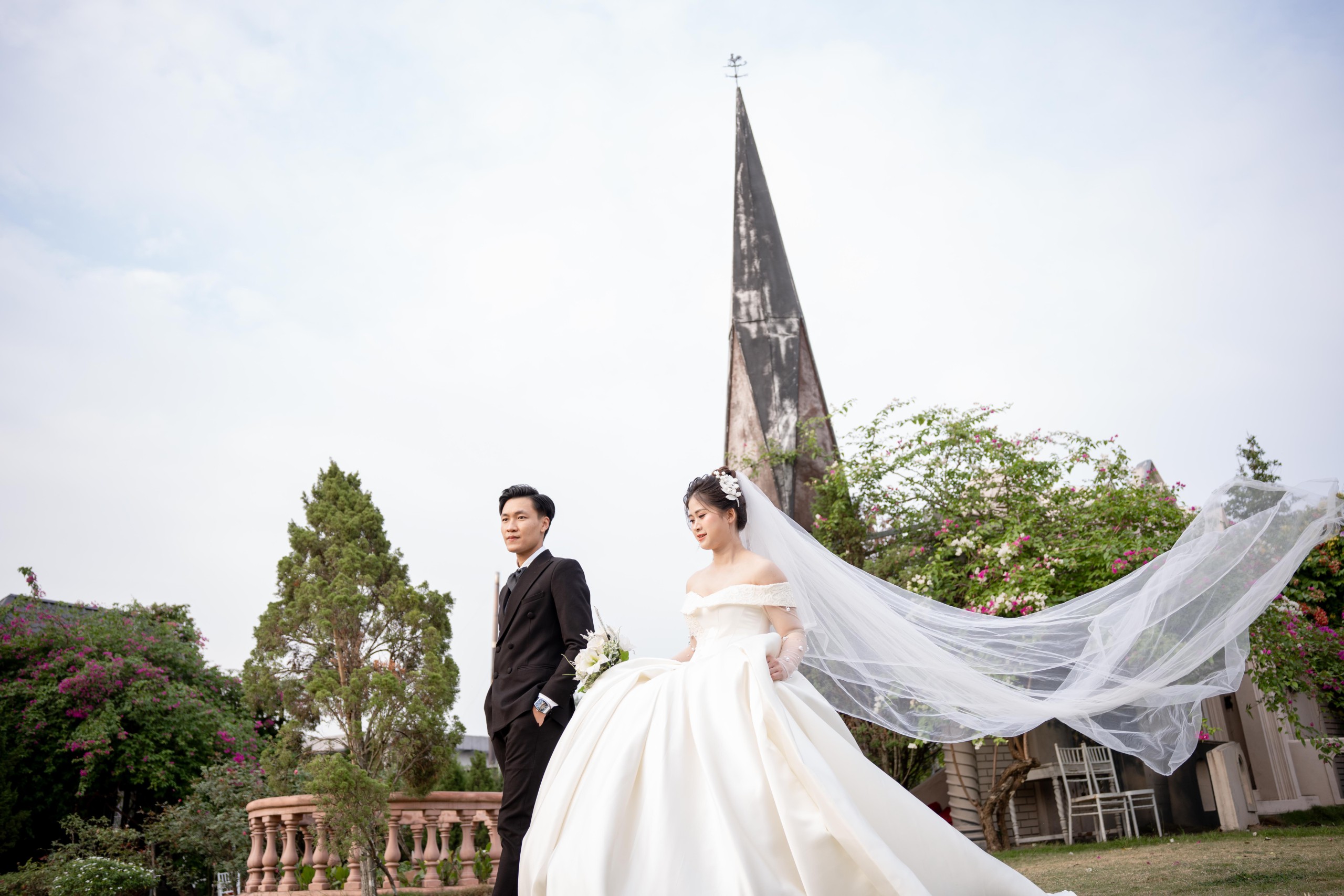 Minh Quang – Thu Thủy