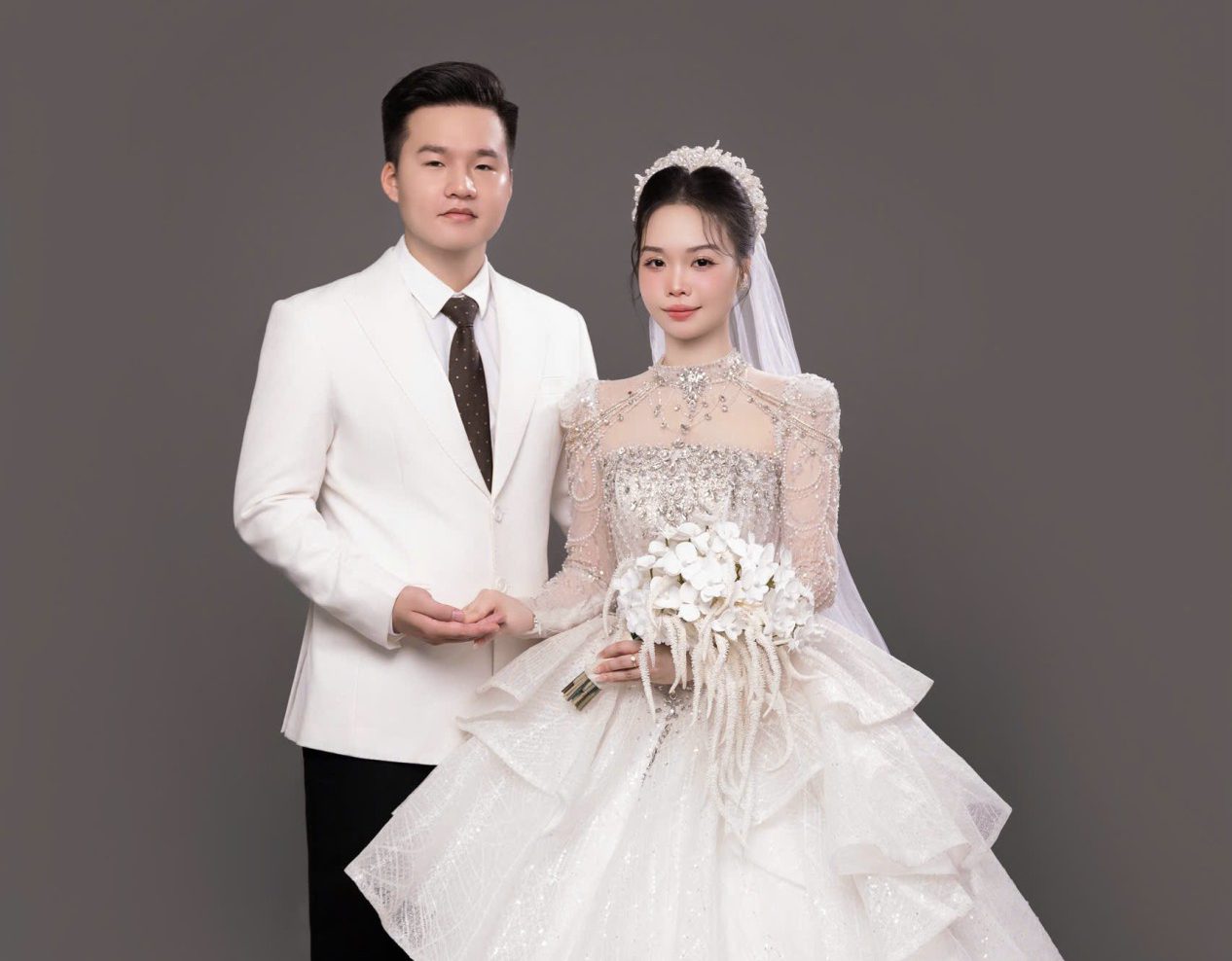 Vũ Quỳnh – Trần Long