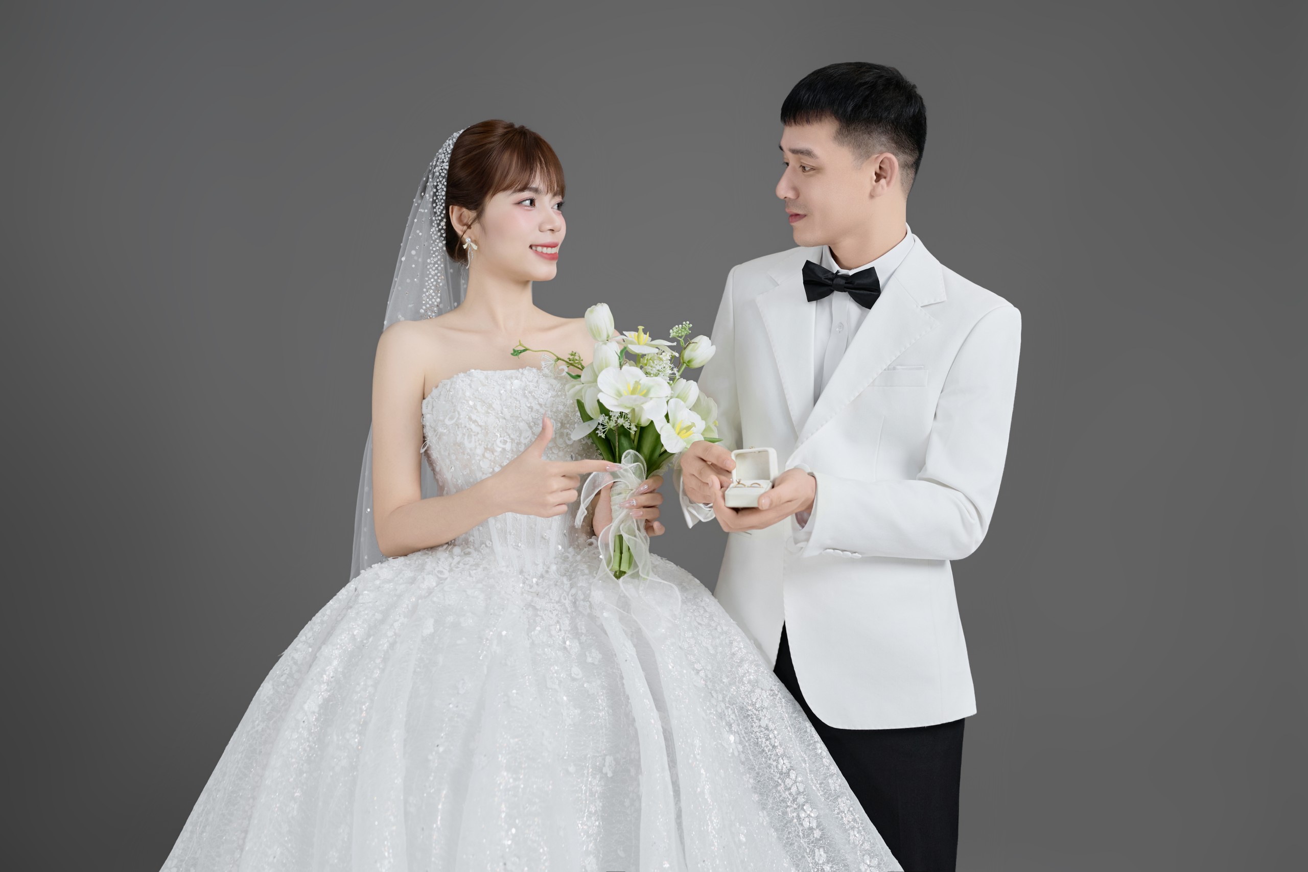 Văn Quang – Ngọc Thúy